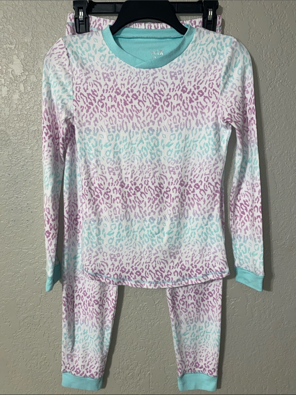 Max & Olivia super soft lavender & teal leopard print PJs